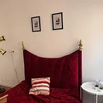 Zentrale Schoene In Der Altstadt Mit Balkon