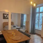 Zentrale Schoene In Der Altstadt Mit Balkon Daire Koblenz (Rhineland-Palatinate)