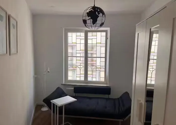 Apartment Zentrale Schoene In Der Altstadt Mit Balkon